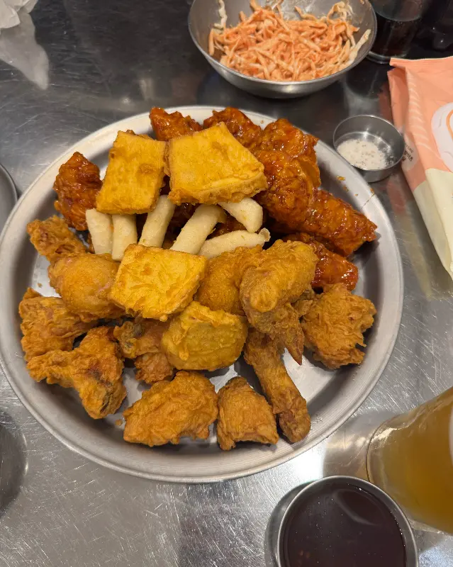 푸짐한 양념치킨