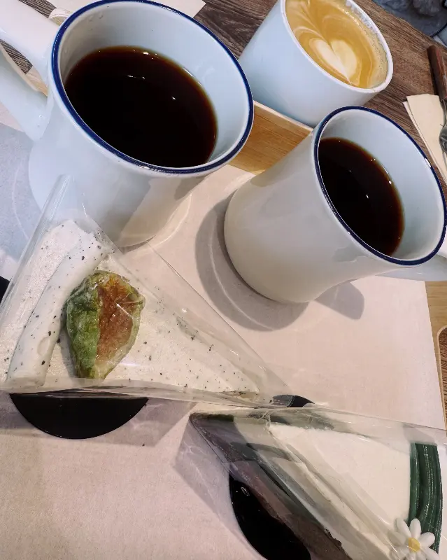 커피와 빵의 조화