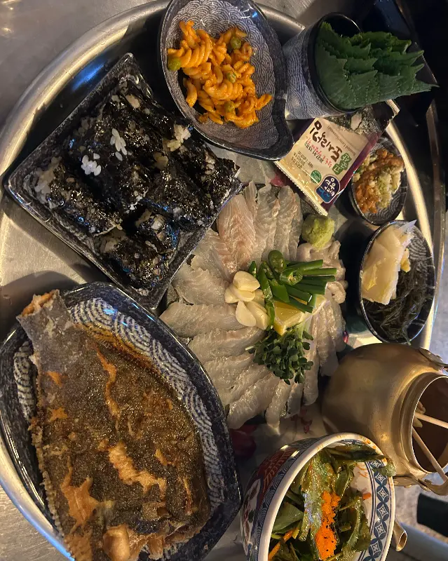 광어 소금 김밥 한 상