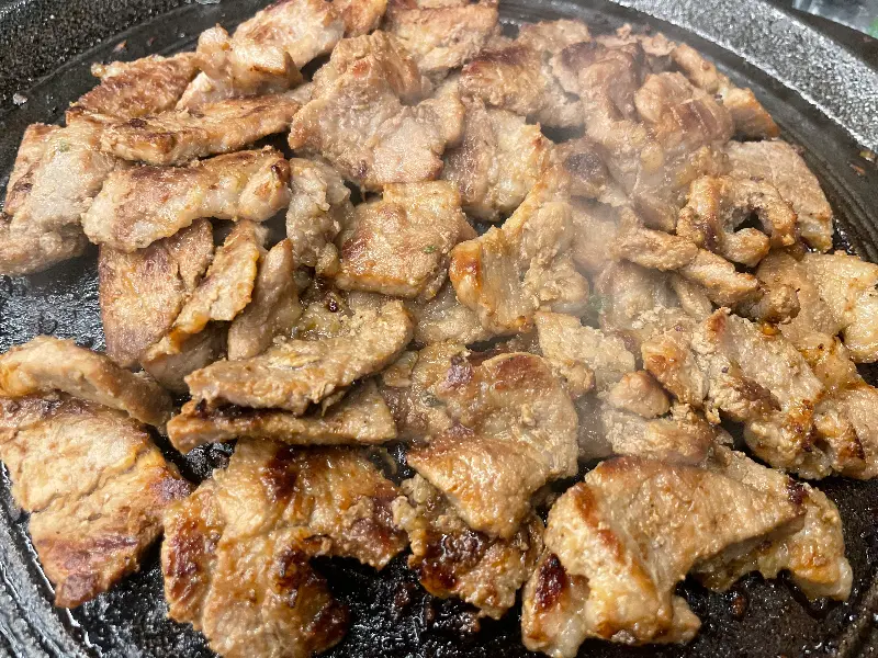 꽃뚜껑 북삼오태점 구워진 고기