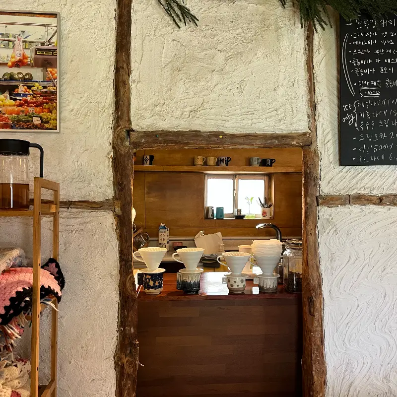 카페 내부 모습2
