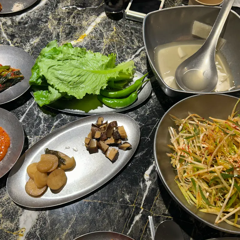 다채로운 밑반찬