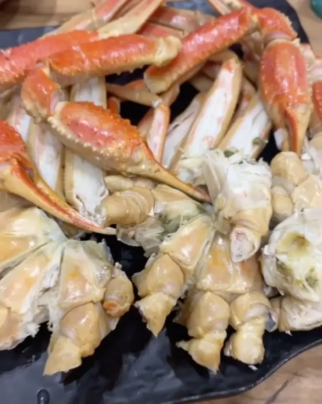 푸짐한 대게 한 상차림