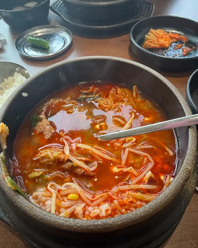 깔끔한 내부 인테리어