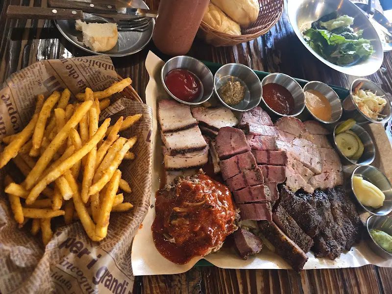 불독바베큐 플래터 전체샷