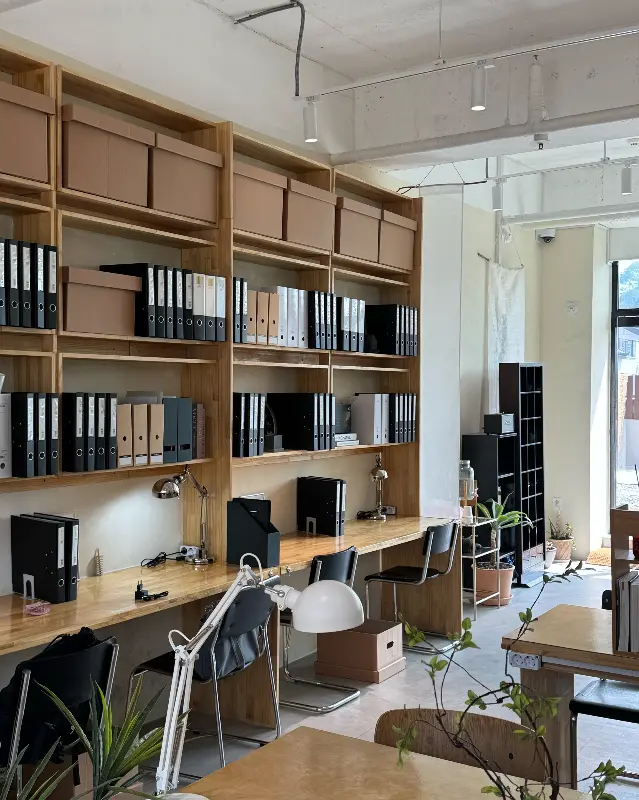 카페 내부 전경