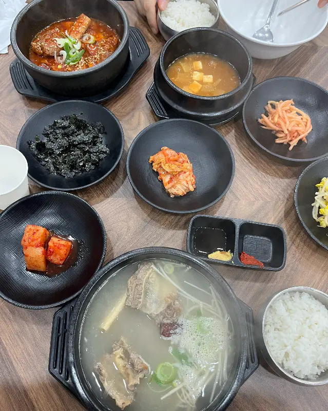 깔끔한 한 상 차림