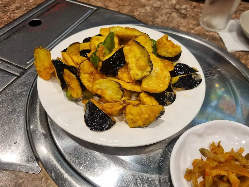 지삼선의 클로즈업 샷