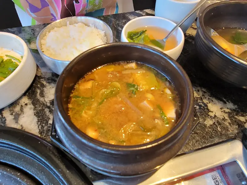 정갈하게 차려진 밑반찬