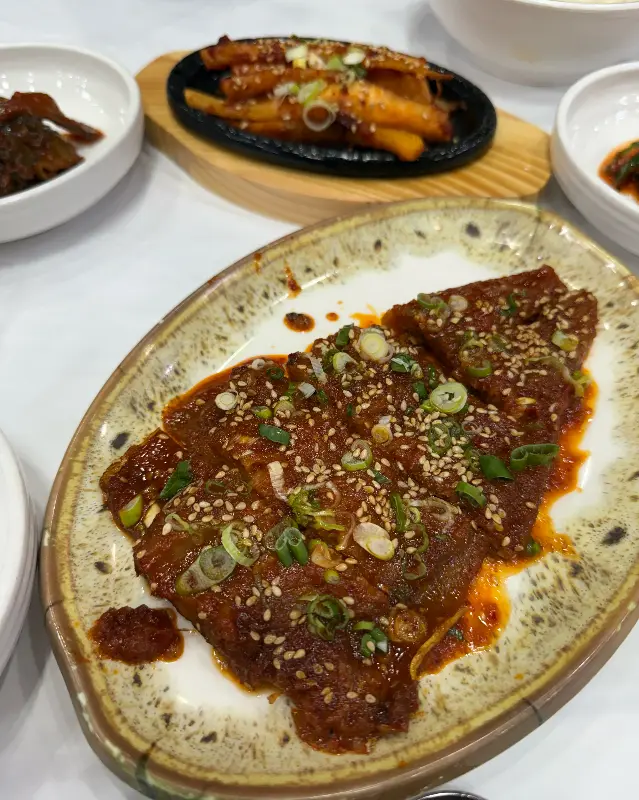 윤기가 흐르는 황태구이