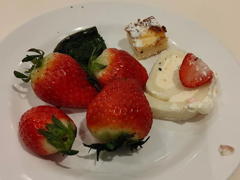 애슐리퀸즈 내부