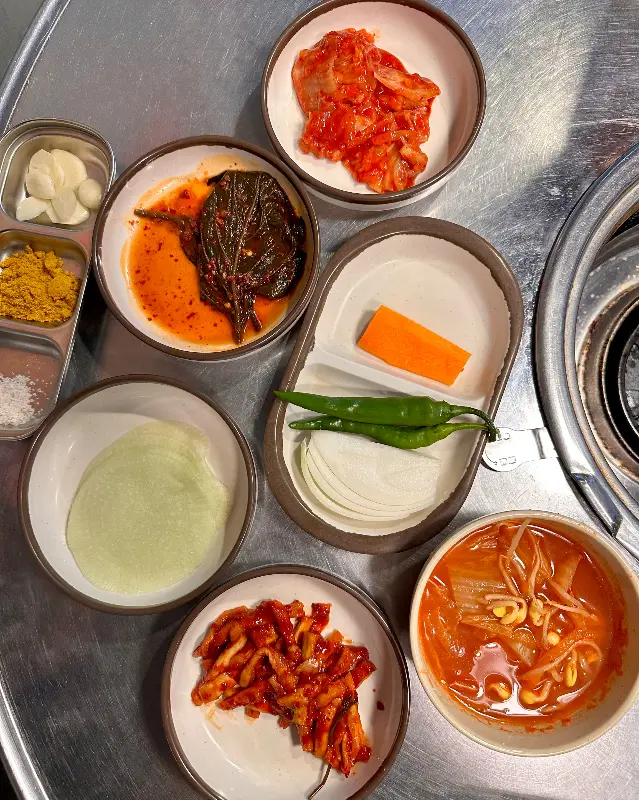 다채로운 밑반찬