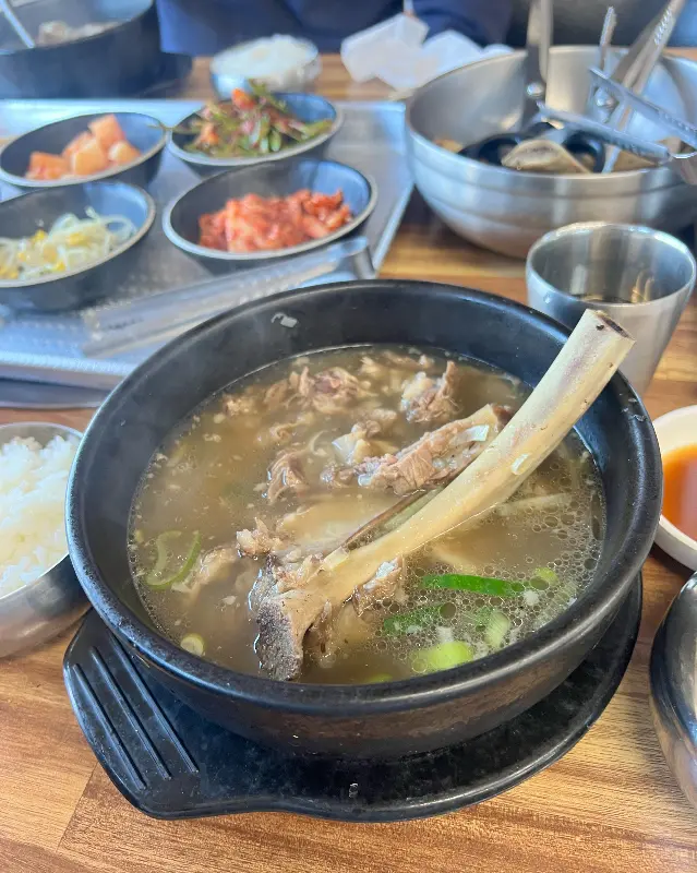 갈비탕 전체샷