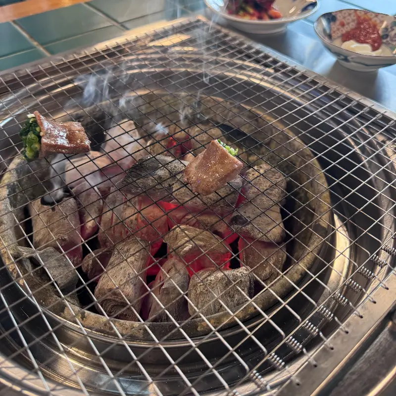 지글지글 익어가는 고기