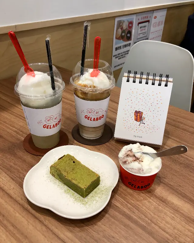 젤라부 딸기 파르페