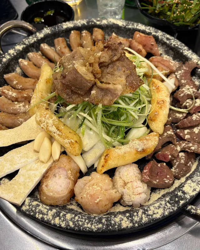 모듬곱창 한 상 차림