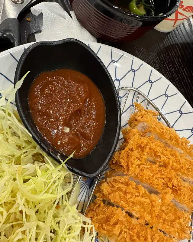 겉바속촉의 정석 돈까스