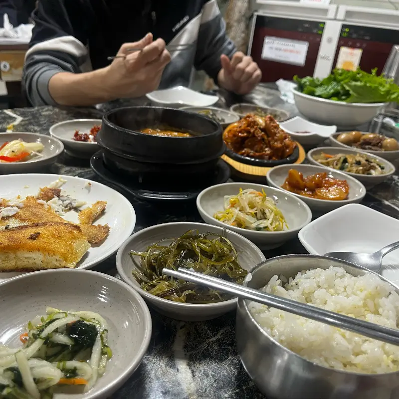 해내리식당 한상차림