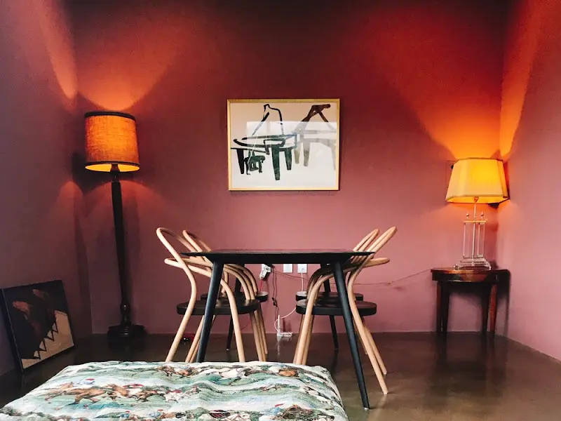 카페 내부 인테리어