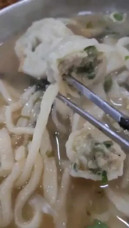 홍두깨손칼국수 칼만두