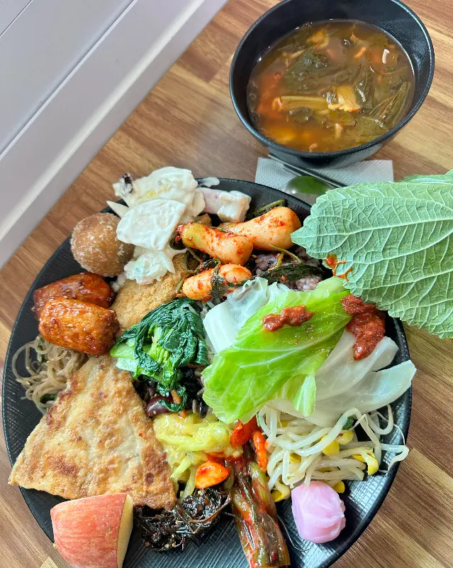 푸짐한 한 상 차림