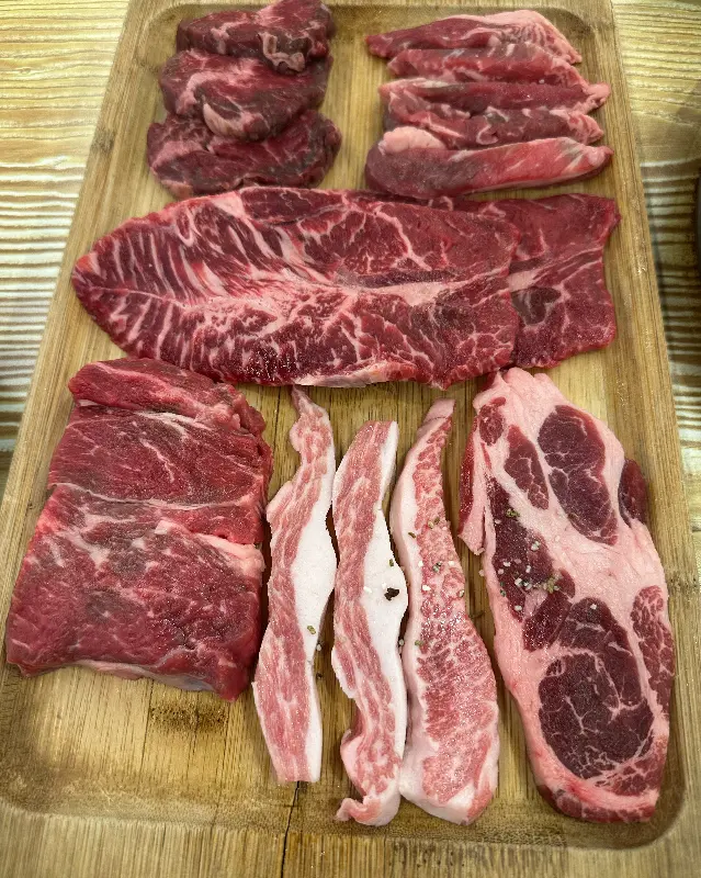 다양한 부위의 소고기