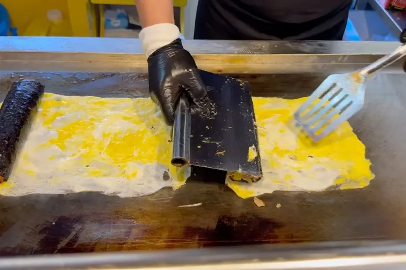 김밥을 만드는 과정