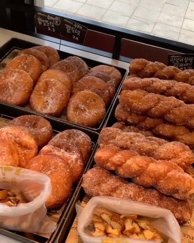 달콤한 빵들의 향연