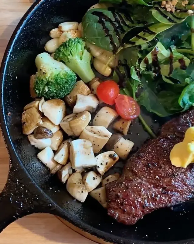 살치살 스테이크 근접샷