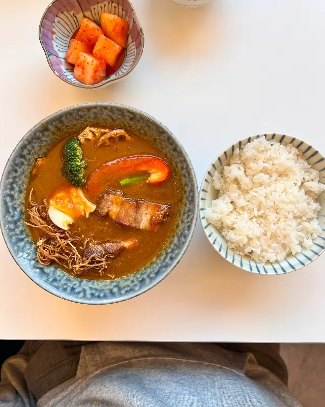 통삼겹이 들어간 카레