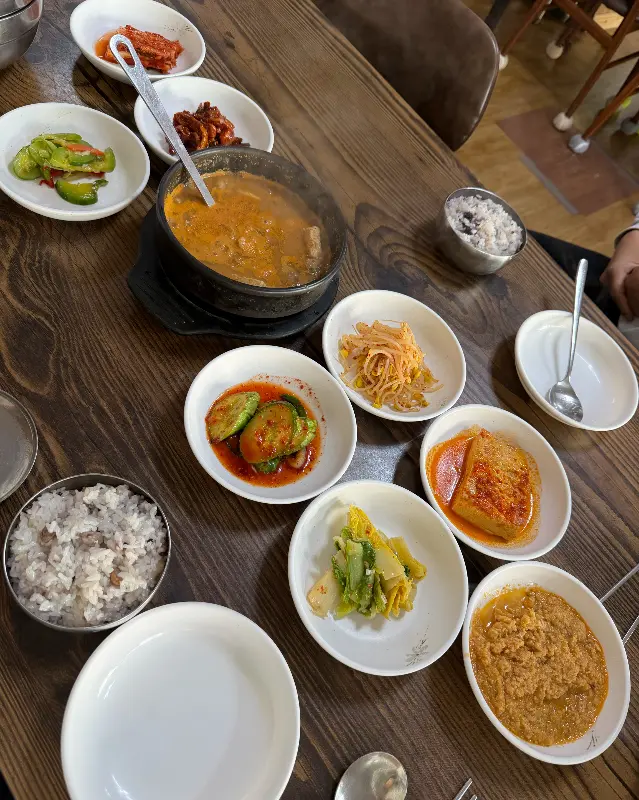 청국장 한 상 차림