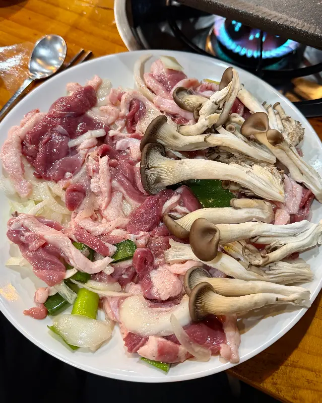 신선함이 느껴지는 오리 로스