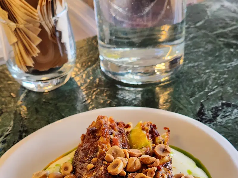 가지 요리 근접샷