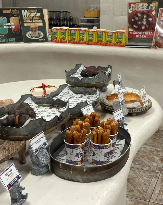 다양한 빵과 디저트