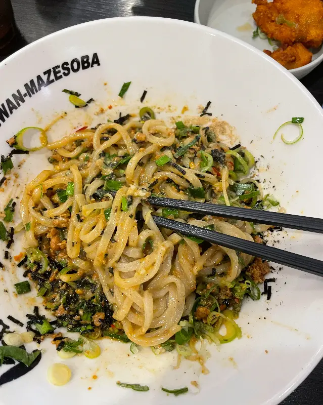 비벼진 마제소바