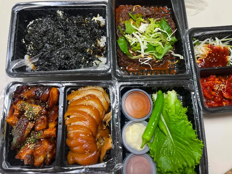 푸짐한 한상차림