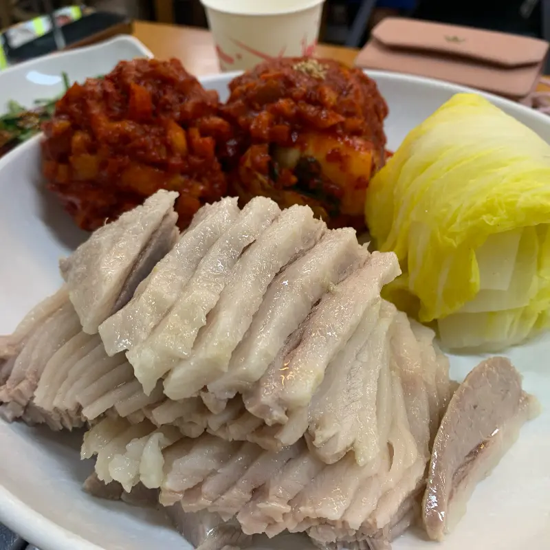 탱글탱글한 굴