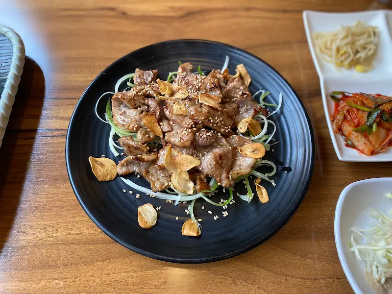 윤기가 자르르 흐르는 고추장 불백