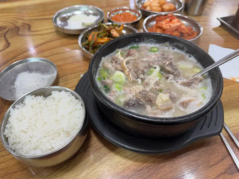 옹골탕과 기본 찬