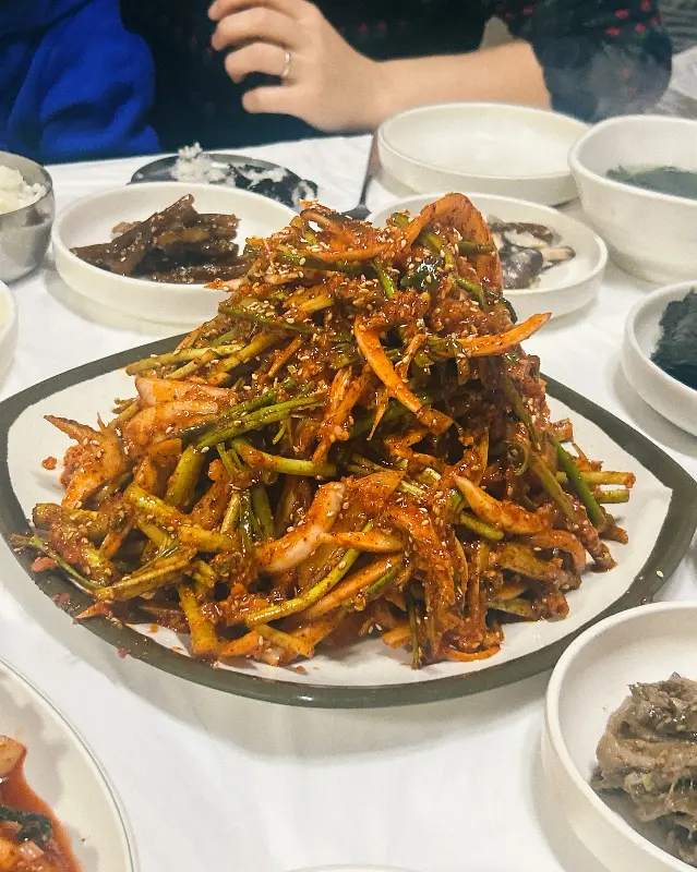 푸짐한 우여회 한 상 차림