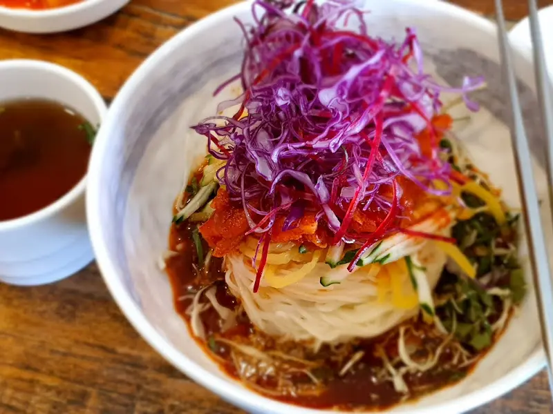 기가기가면 가오리회국수