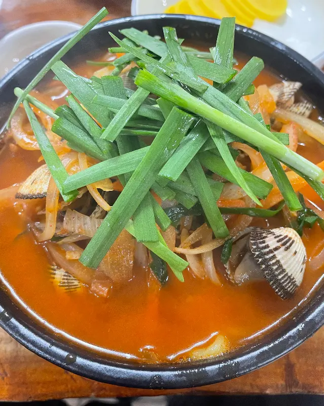 홍굴이해물짬뽕 꼬막짬뽕