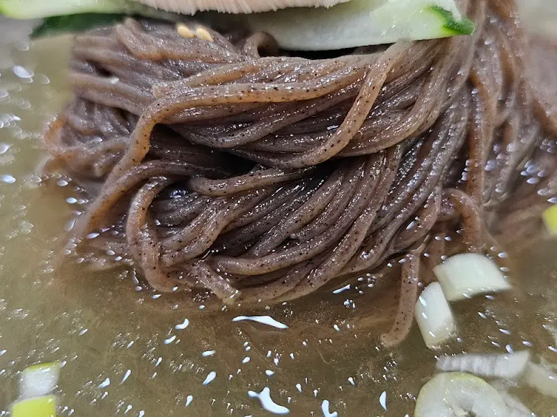 물냉면 면