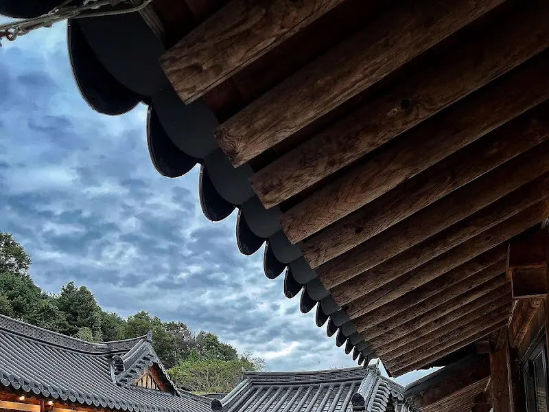 한옥 처마