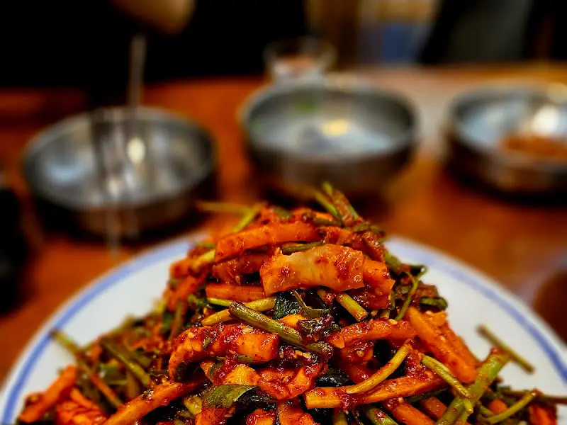 푸른회식당의 오징어 무침회 클로즈업