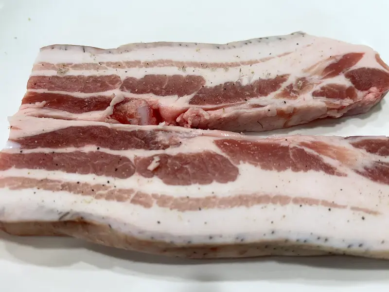 신선한 제주 흑돼지 오겹살