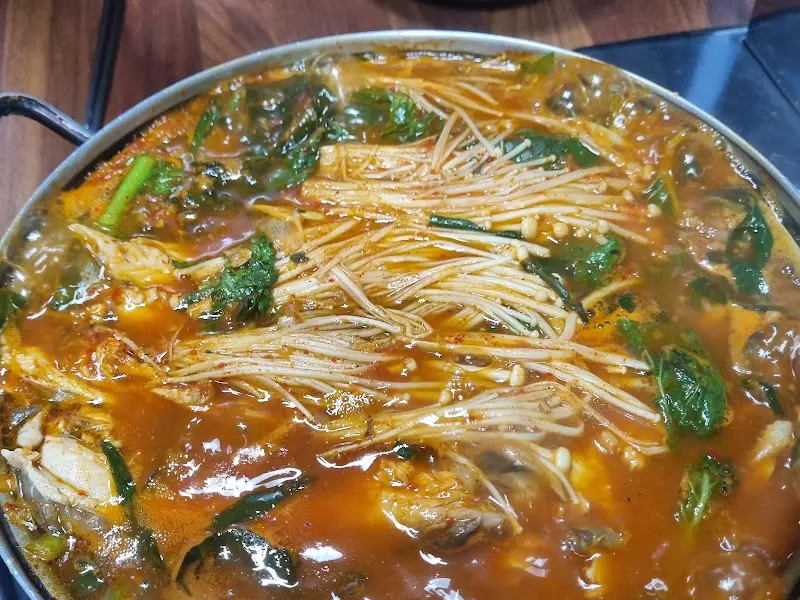 푸짐한 메기매운탕