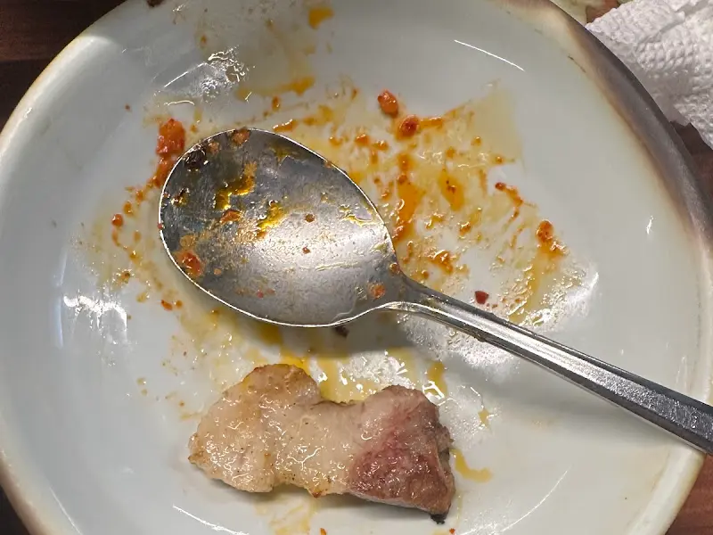 식사를 마친 후 빈 접시