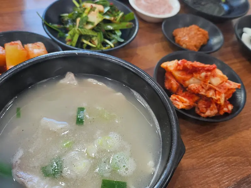 마산식당 기본 반찬
