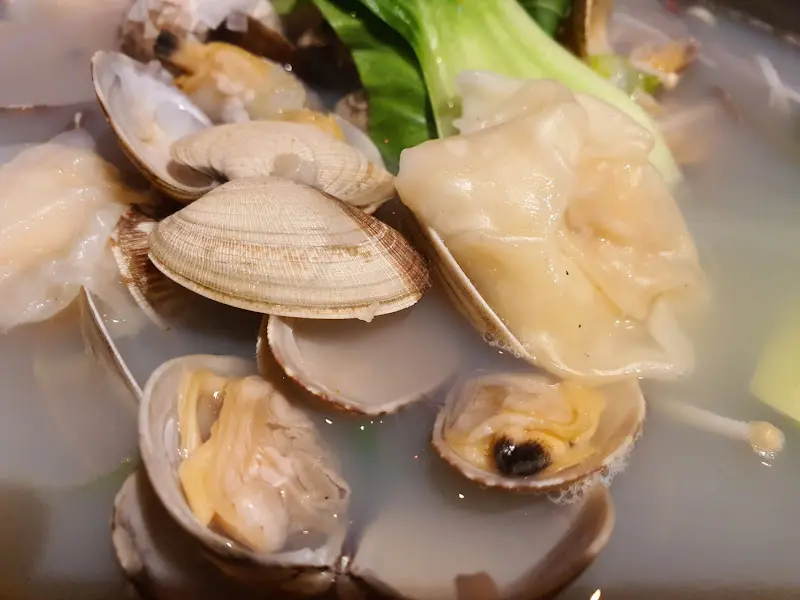 새우 완탕 디테일